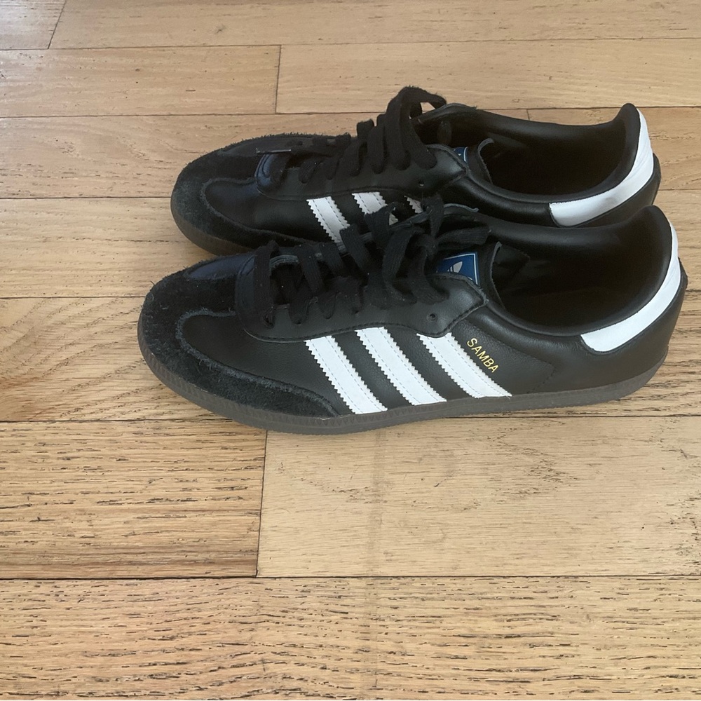 Adidas Samba Black and White Sneakers Men 7.5/ W 9- 9.5